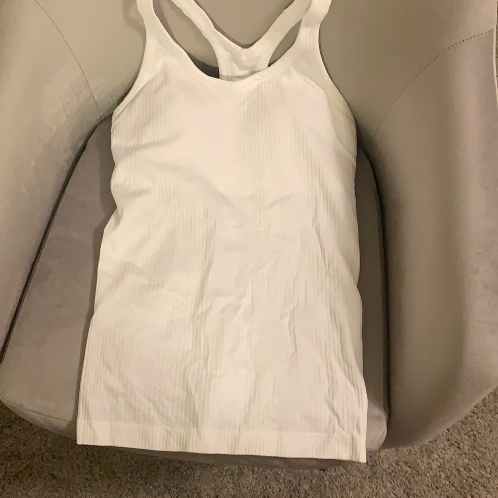 lululemon ebb to streak tank